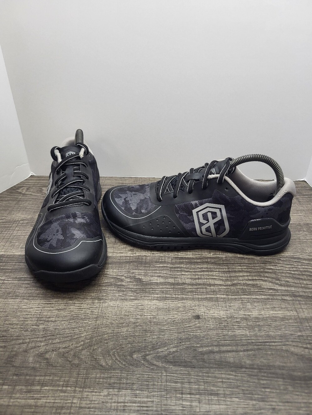 Born Primitive Savage 1 Shoes Womens Size 8.5 Black Cross Training Sneakers